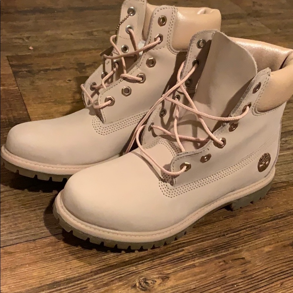 Female timberlands